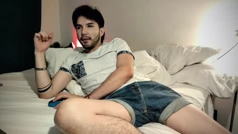 camilo online show from February 1, 2025, 12:29 am