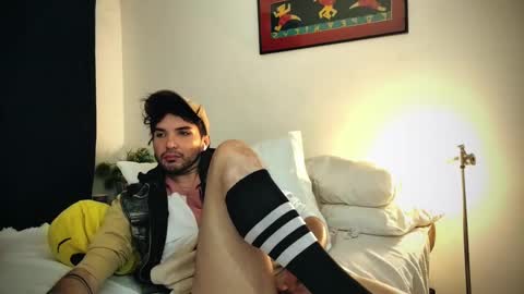 camilo online show from February 13, 2025, 7:03 am