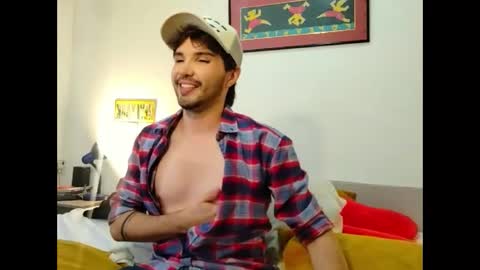 Snapshot of camilosaennz chatting on May 3, 2026, 6:47 pm camilo online show from May 3, 2026, 6:47 pm