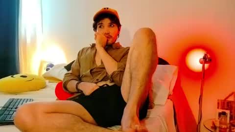 Snapshot of camilosaennz chatting on July 2, 2026, 9:54 pm camilo online show from July 2, 2026, 9:54 pm