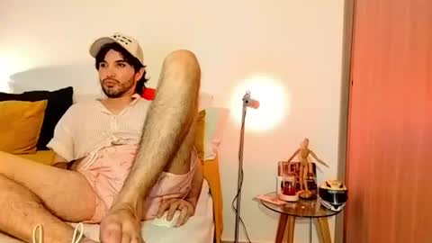 Snapshot of camilosaennz chatting on July 10, 2026, 3:11 am camilo online show from July 10, 2026, 3:11 am
