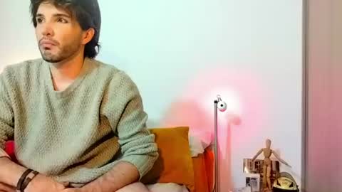 Snapshot of camilosaennz chatting on July 12, 2026, 10:45 pm camilo online show from July 12, 2026, 10:45 pm