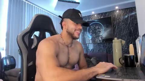 Camilo Watson online show from September 26, 2025, 2:21 pm