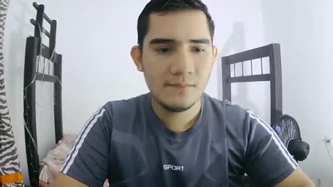 Snapshot of camilowhite_ chatting on October 6, 2025, 3:53 pm Camilowhite online show from October 6, 2025, 3:53 pm