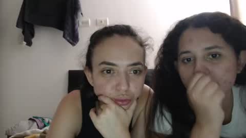 Snapshot of camitorres69 chatting on July 23, 2026, 9:35 pm camitorres69 online show from July 23, 2026, 9:35 pm