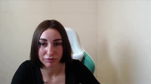 Snapshot of cammila_horn chatting on October 24, 2025, 11:39 am cammila horn online show from October 24, 2025, 11:39 am