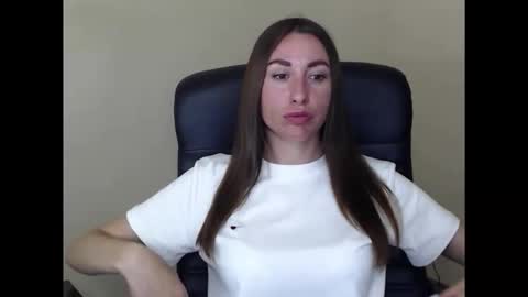 cammila horn online show from May 21, 2026, 11:17 am