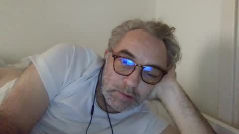 Snapshot of camoswan chatting on December 3, 2024, 10:50 am Swan online show from December 3, 2024, 10:50 am