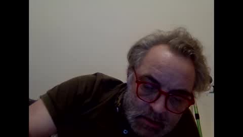 Snapshot of camoswan chatting on January 11, 2025, 6:56 am Swan online show from January 11, 2025, 6:56 am