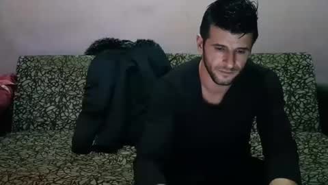 Snapshot of camshow22cm chatting on December 31, 2024, 10:01 pm FREMAN online show from December 31, 2024, 10:01 pm