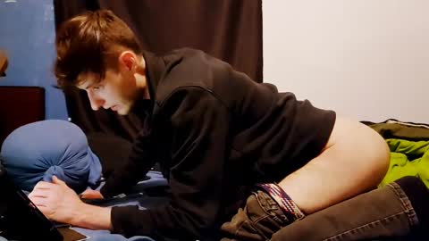 camtai12 online show from February 27, 2025, 3:58 am