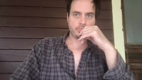 Snapshot of camunity chatting on October 17, 2025, 10:01 pm camunity online show from October 17, 2025, 10:01 pm