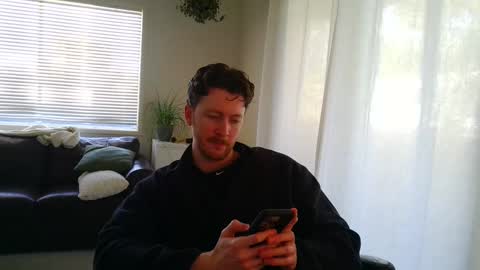 Devon online show from March 6, 2025, 6:59 pm