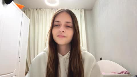 Anna  online show from January 11, 2026, 8:52 am