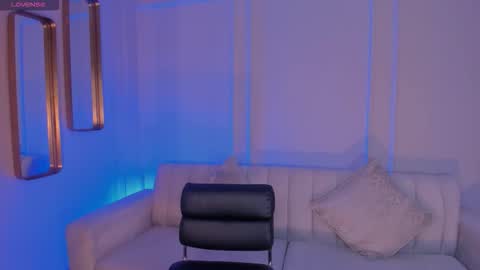  Candanse R  online show from March 27, 2026, 3:56 am