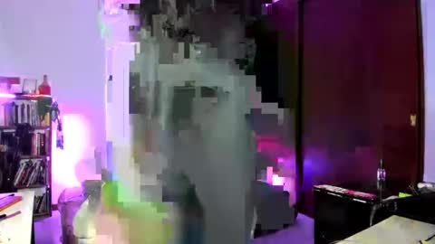 Candelaria online show from September 9, 2025, 2:33 am