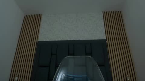 Candela online show from November 18, 2025, 11:58 am