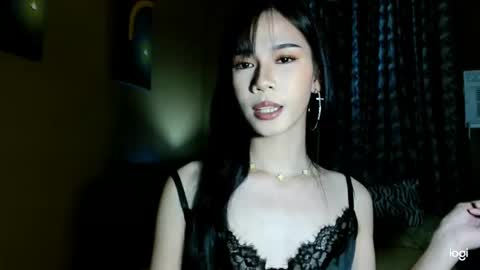 candice_xxx online show from June 3, 2026, 11:57 am