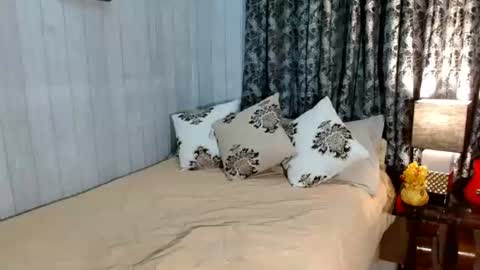 candice_xxx online show from July 21, 2026, 9:55 am
