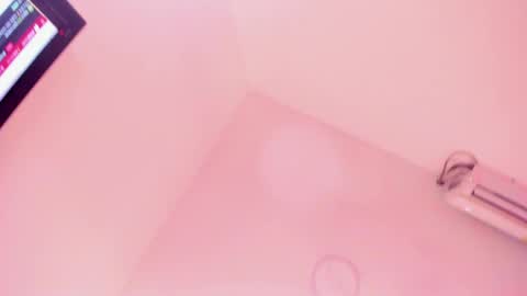 CANDICE WAYNE online show from May 26, 2026, 12:12 pm