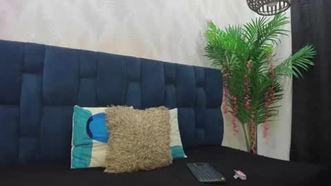 Snapshot of candise_oconnor chatting on December 2, 2025, 10:38 pm candise online show from December 2, 2025, 10:38 pm