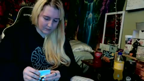Snapshot of candismiths chatting on June 29, 2026, 10:32 pm Candi online show from June 29, 2026, 10:32 pm