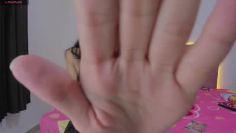 candy_deluxe777 online show from November 17, 2025, 6:08 am