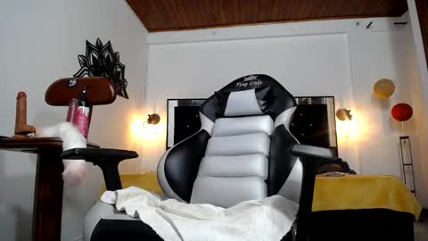 candy online show from January 16, 2025, 8:00 am