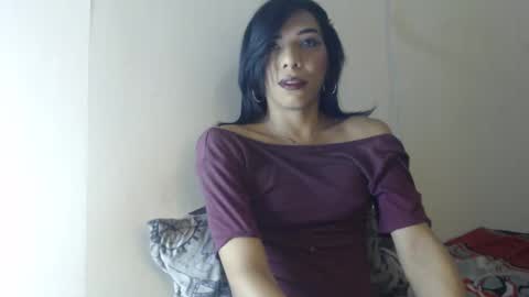 candy_hot_trans online show from March 2, 2025, 4:10 pm