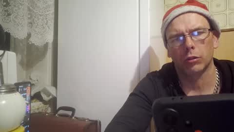 Candyman005 69 online show from April 6, 2026, 8:54 pm