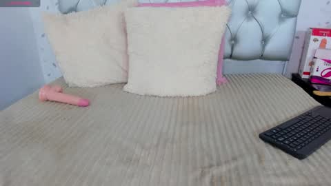 candy mery online show from January 30, 2025, 10:19 pm