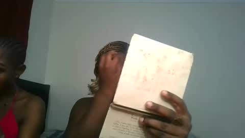 Snapshot of candy_pop1 chatting on May 25, 2026, 9:32 pm CANDY online show from May 25, 2026, 9:32 pm