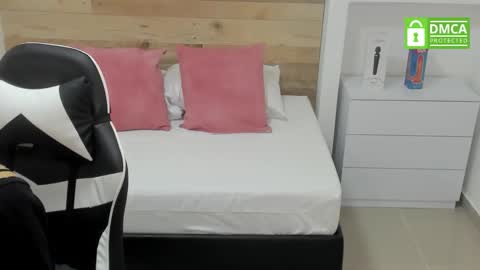 Snapshot of candy_summer28_ chatting on September 12, 2025, 7:25 pm CANDY online show from September 12, 2025, 7:25 pm