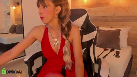 CANDY online show from May 26, 2026, 10:50 pm