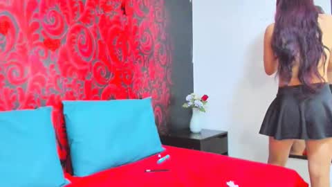 candy sweety1 online show from April 16, 2026, 1:45 pm