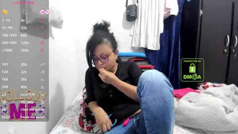 candy_val online show from September 25, 2025, 7:01 am