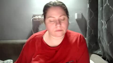 Snapshot of candycream74 chatting on December 18, 2025, 6:25 pm Laura online show from December 18, 2025, 6:25 pm