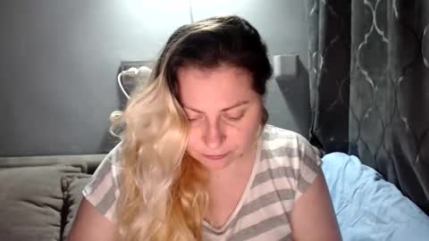 Snapshot of candycream74 chatting on January 11, 2026, 8:03 pm Laura online show from January 11, 2026, 8:03 pm