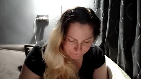 Laura online show from March 13, 2026, 8:37 pm