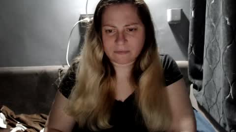 Laura online show from July 15, 2026, 9:31 pm