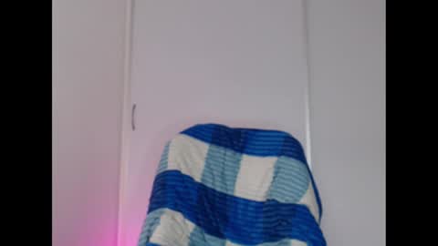 Snapshot of candyfire666 chatting on October 4, 2025, 8:40 pm Sara online show from October 4, 2025, 8:40 pm