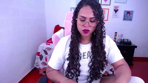 Snapshot of candyhot_sex chatting on February 8, 2026, 5:11 am Karen online show from February 8, 2026, 5:11 am