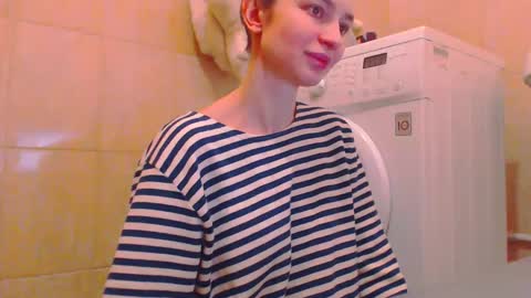 CANDYJESx online show from January 28, 2025, 9:51 am