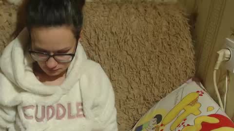 Snapshot of candylady13 chatting on January 22, 2025, 6:52 pm say meow and send tips online show from January 22, 2025, 6:52 pm