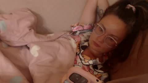 Snapshot of candylady136 chatting on May 11, 2026, 4:15 pm say meow and send tip online show from May 11, 2026, 4:15 pm