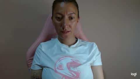 candymilfff online show from March 28, 2026, 9:25 pm