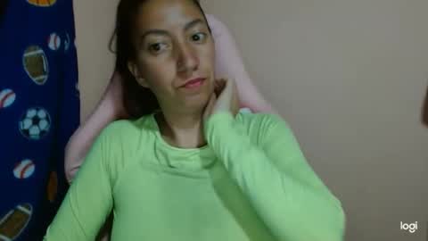 candymilfff online show from April 27, 2026, 9:24 pm