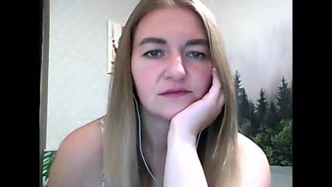 Snapshot of candyolime chatting on September 26, 2025, 8:46 pm Daisy online show from September 26, 2025, 8:46 pm