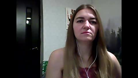 Snapshot of candyolime chatting on December 17, 2025, 11:11 pm Daisy online show from December 17, 2025, 11:11 pm