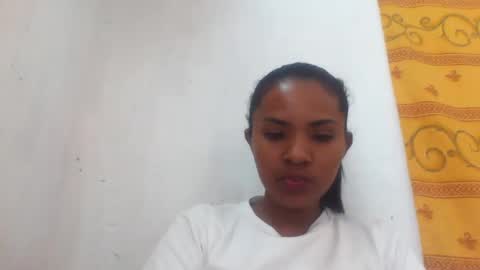Snapshot of candysourensx chatting on May 28, 2026, 5:49 am CandySourensx online show from May 28, 2026, 5:49 am